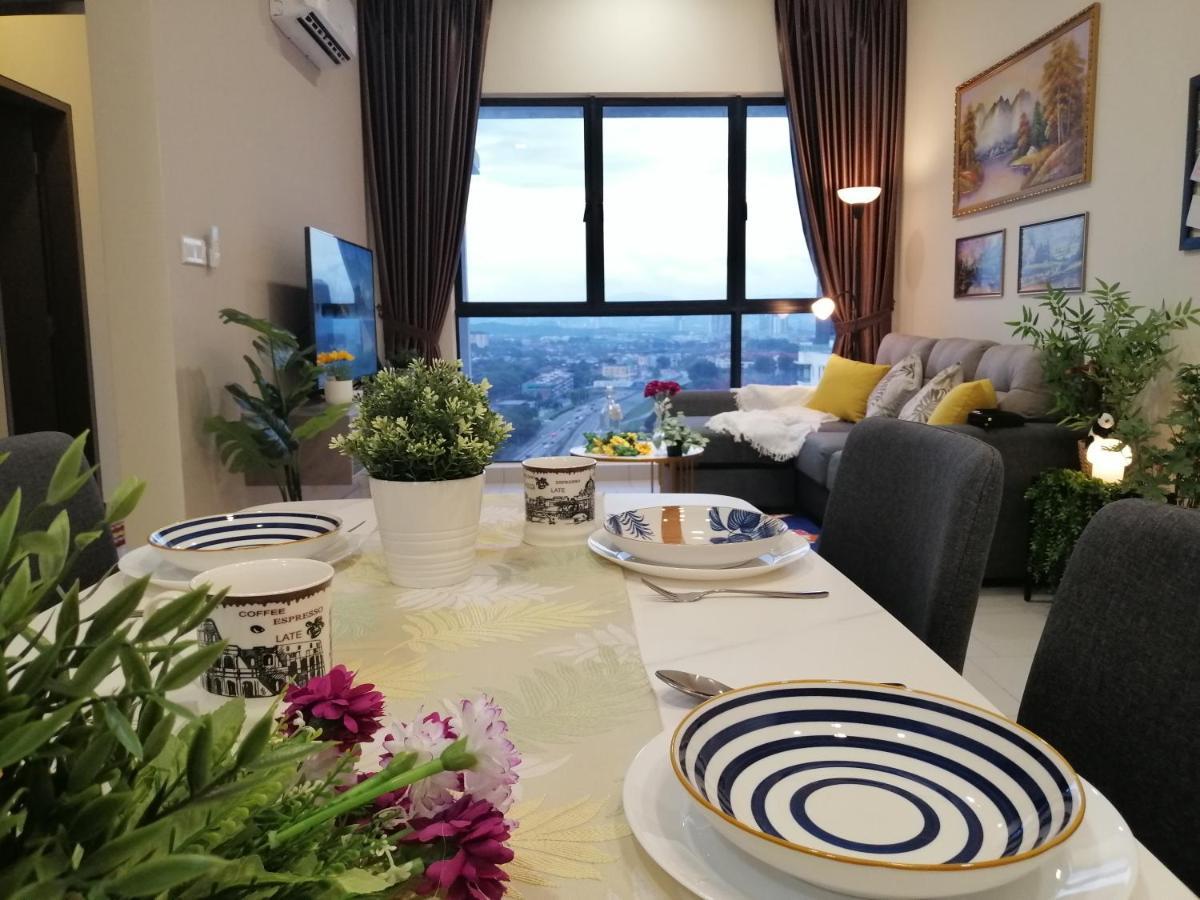 Astetica Residences @ Seri Kembangan Esterno foto