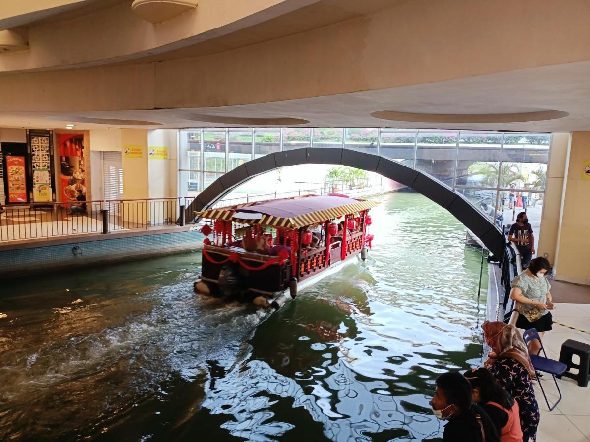 Astetica Residences @ Seri Kembangan Esterno foto