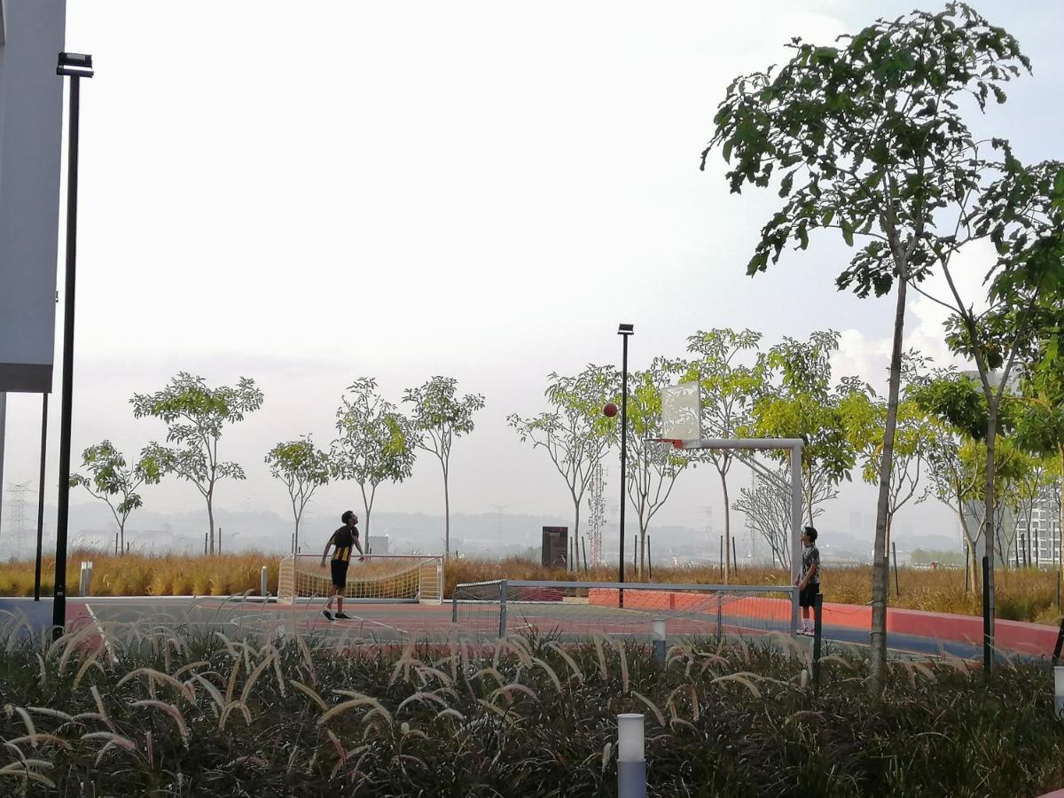 Astetica Residences @ Seri Kembangan Esterno foto